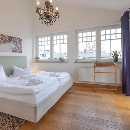 Apartament Hansa 6 *