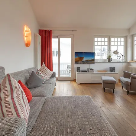 Hansa 6 Apartment *